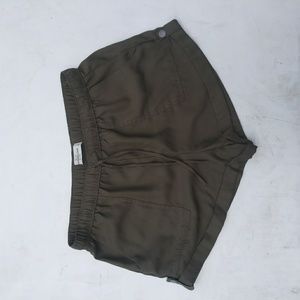 Abercrombie & Fitch Shorts - Abercrombie & Fitch Shorts, Size S Abercrombie & Fitch Shorts - Abercrombie & Fitch Shorts, Size S